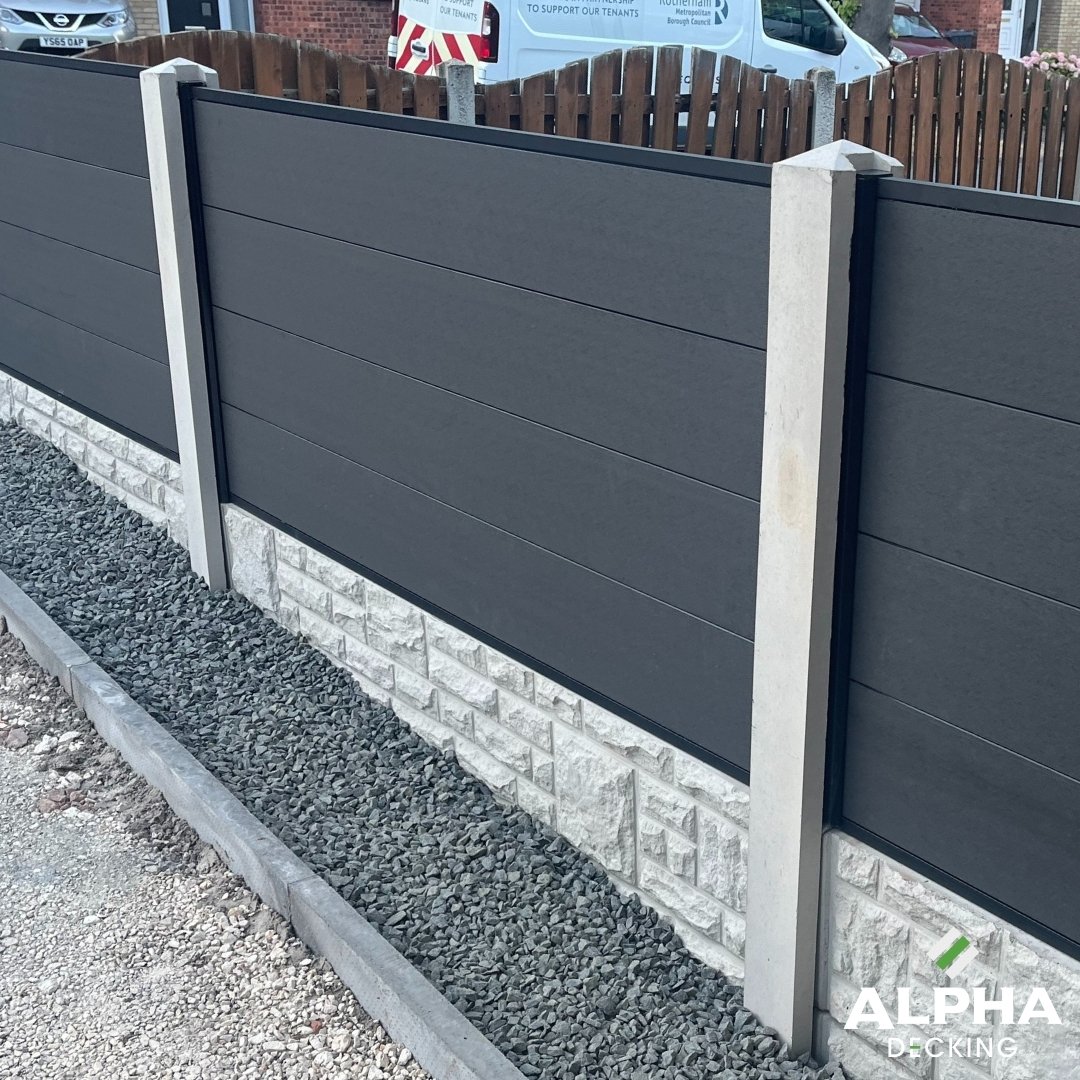 Anthracite composite fencing along a boundary