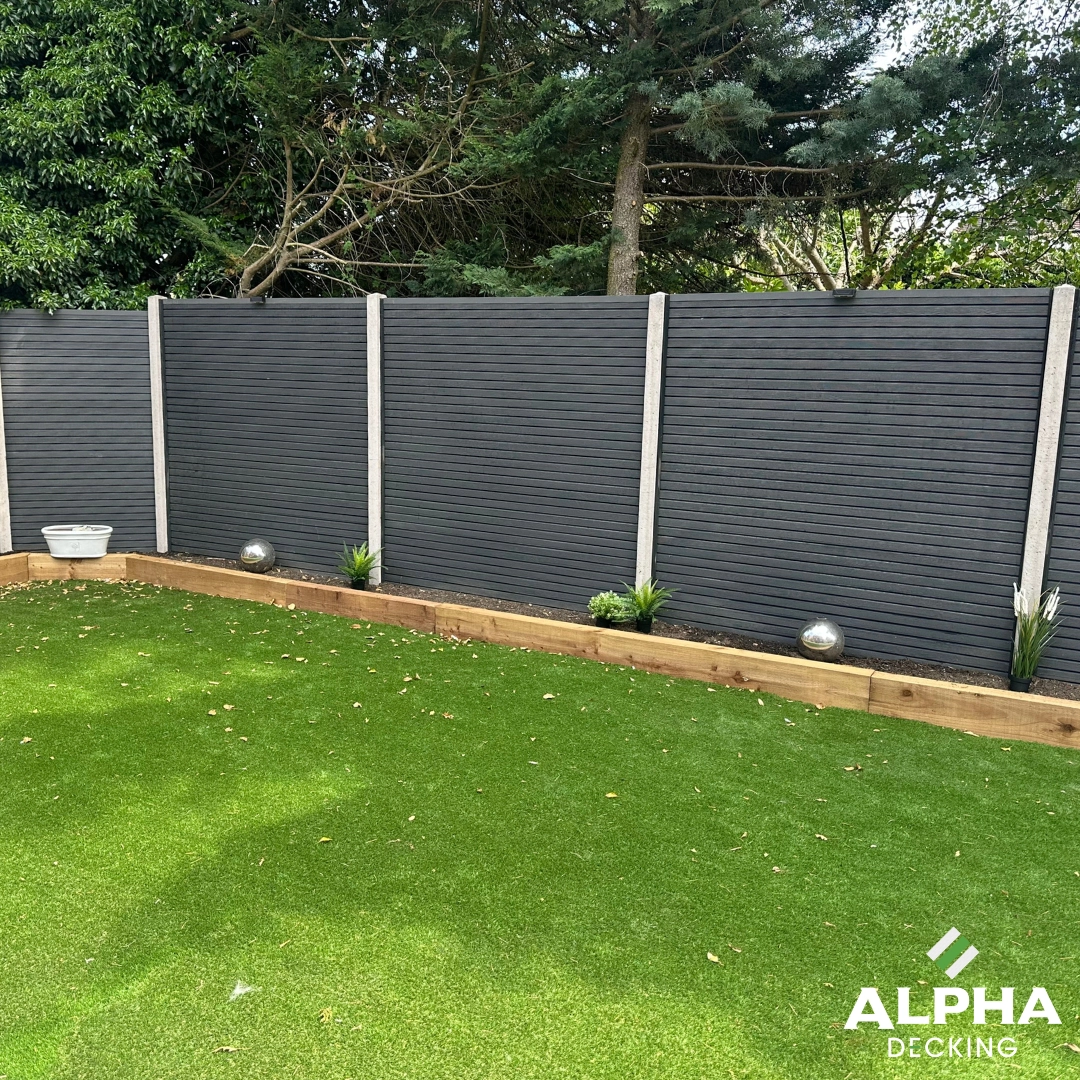 Willow composite fencing — slatted woodgrain